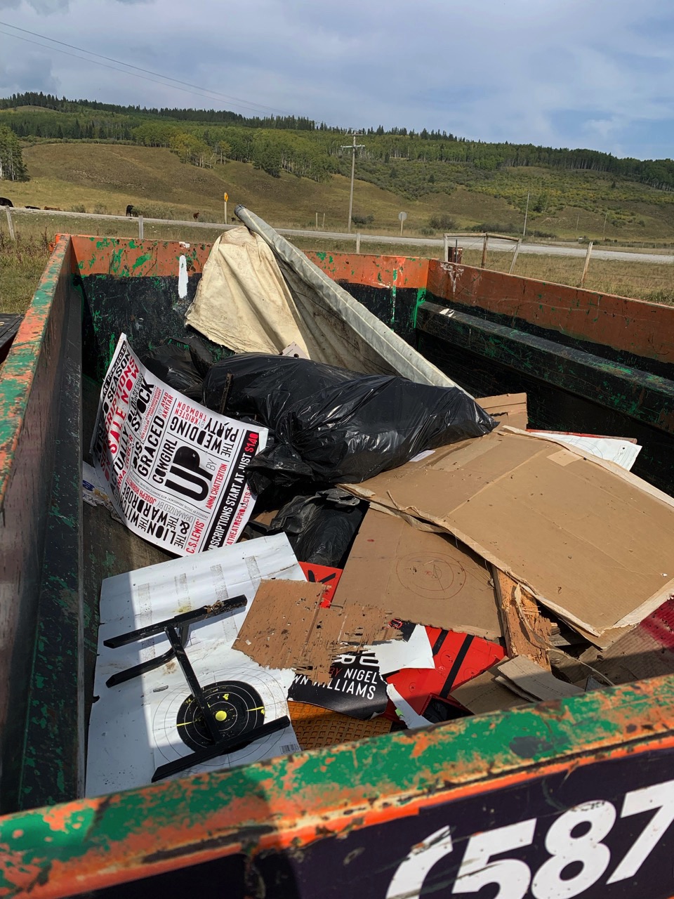 clean-up bin